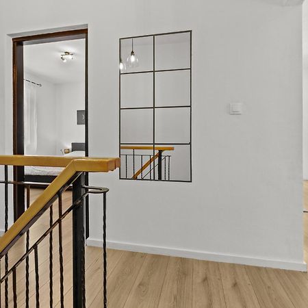Green Oasis New Apartment Pula Bagian luar foto